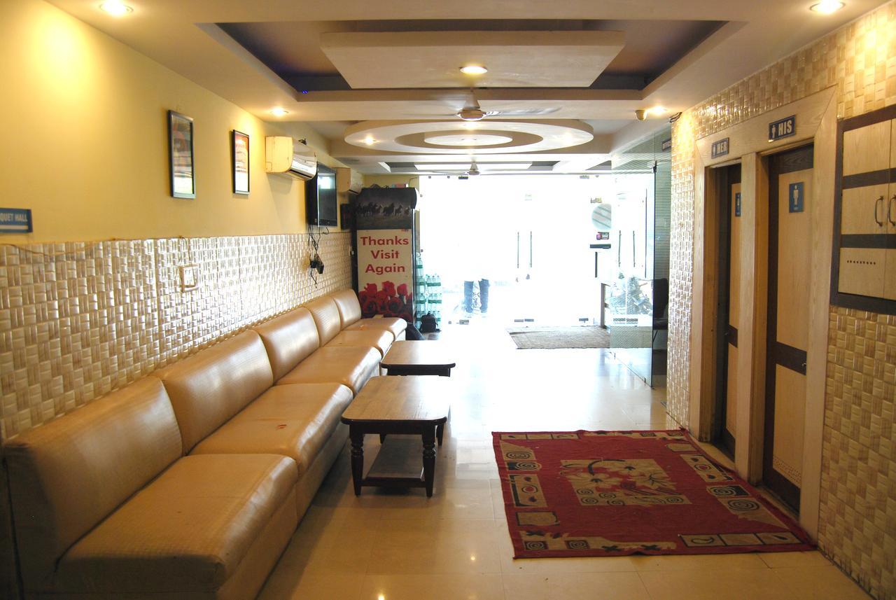 Hotel Kk Residency จัณฑีครห์ ภายนอก รูปภาพ